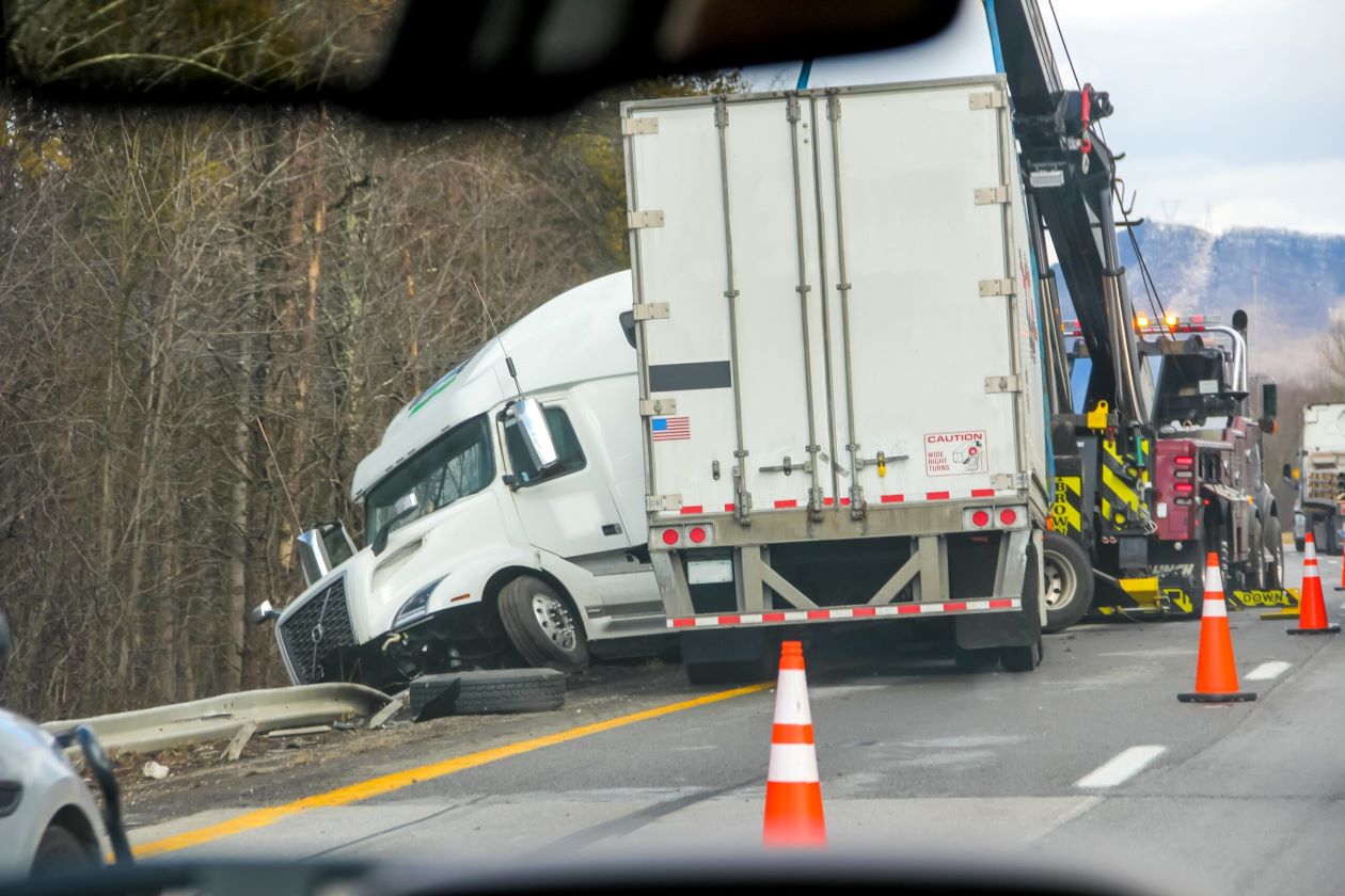 ¿Por qué es dramático el aumento en accidentes fatales de camiones?
