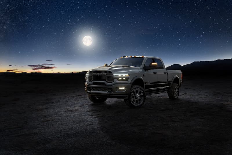 Las Ram 2500 Power Wagon y Rebel 2026 estrenan de nuevo la Lunar Edition con paquete específico de $1,995