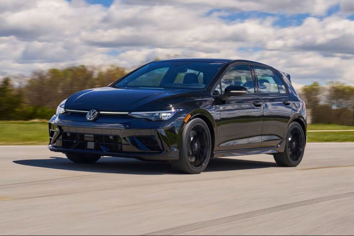Prueba: Volkswagen Golf R del 2026, el hatchback de rendimiento más completo