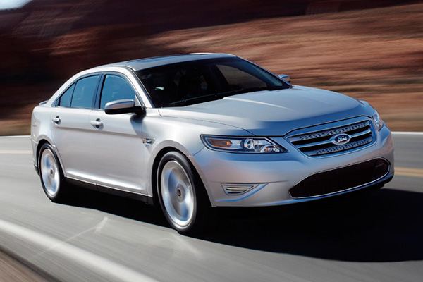 Ford Taurus SHO 2010