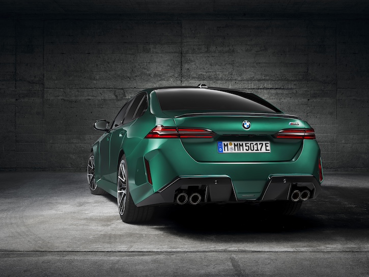 BMW M5 2025