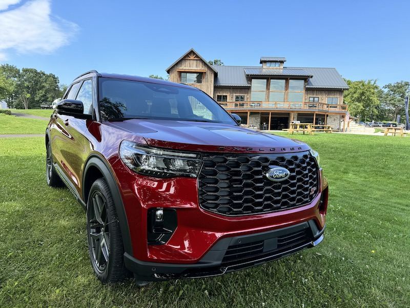 Ford Explorer 2025