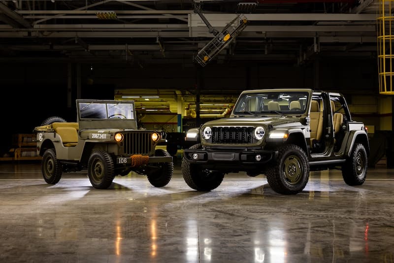 Wrangler 4xe Willys ’41 con el Willys MB de 1941