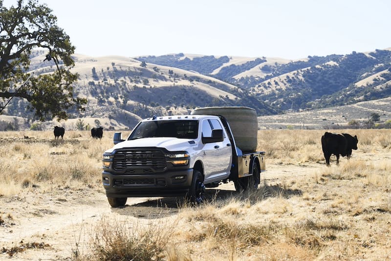 20250107 Ram Chassis Cab 2025 - 00005