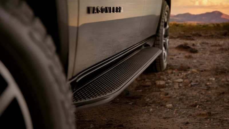 Jeep Wagoneer Overland