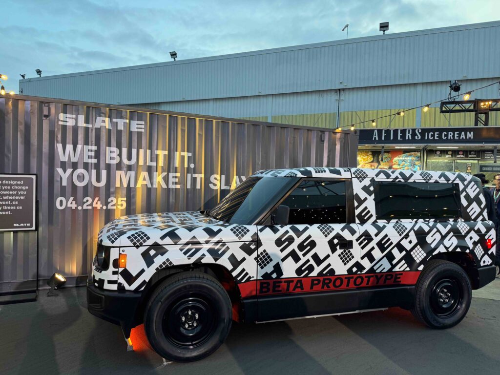 Lateral de un Slate Truck en el día de su presentación