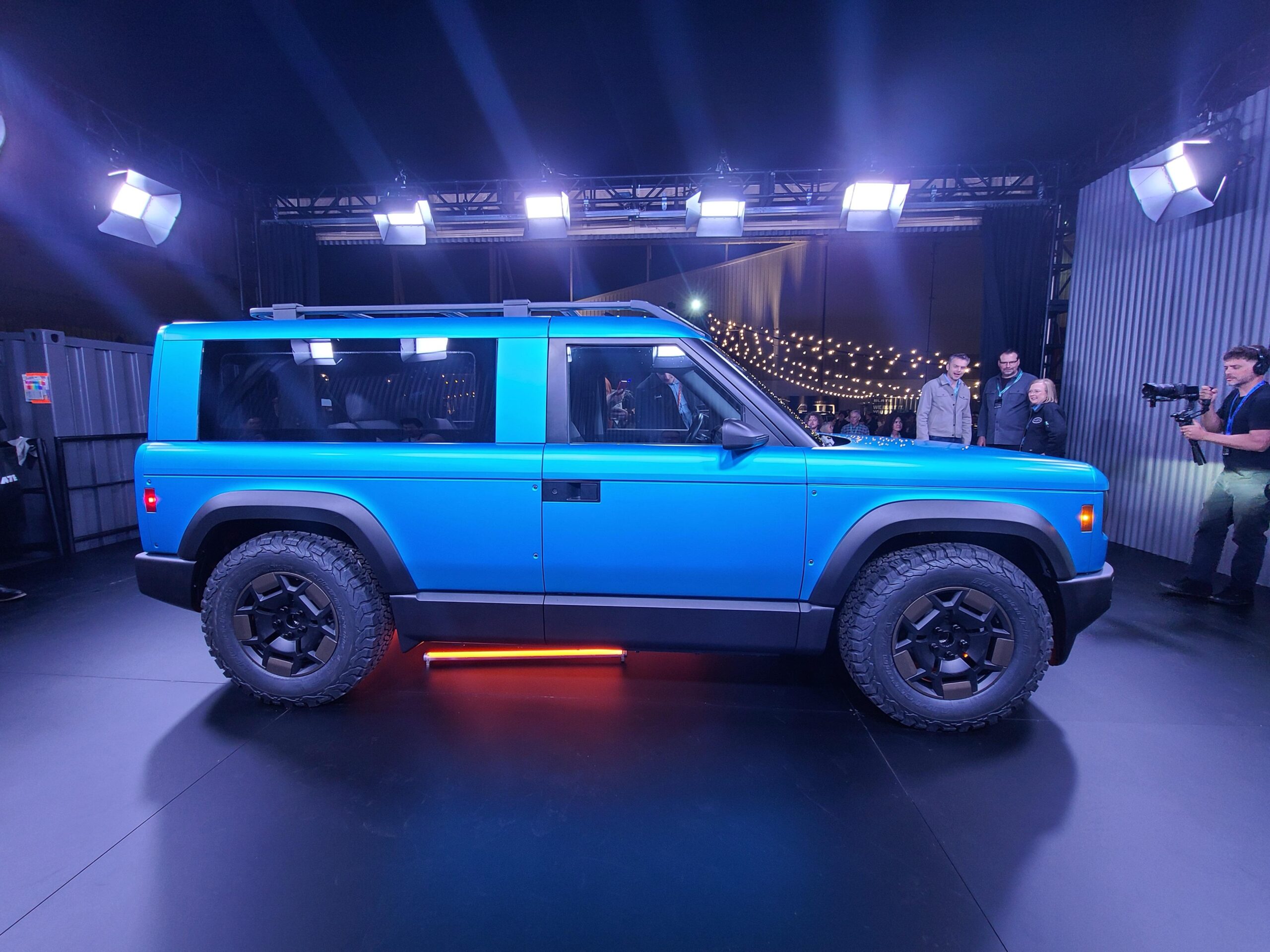 Lateral de un Slate Truck SUV en su presentación