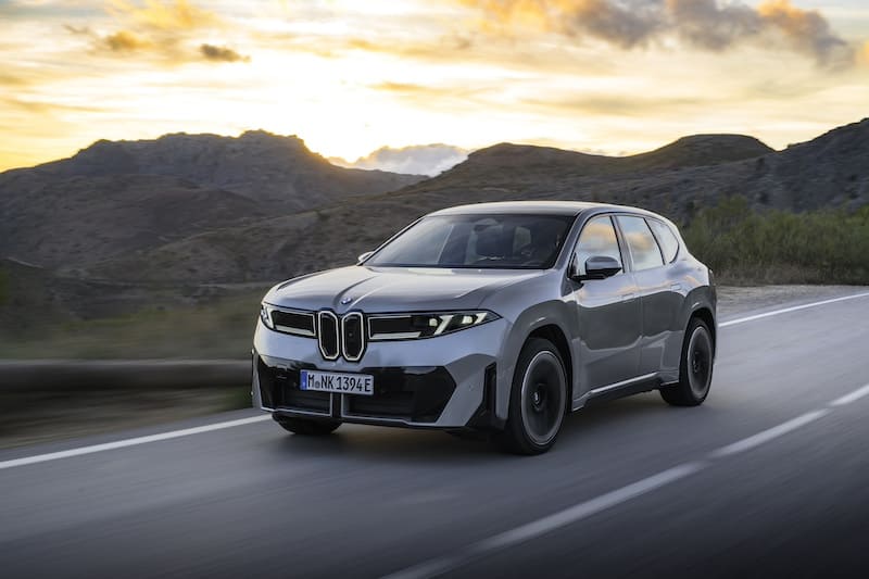 BMW iX3