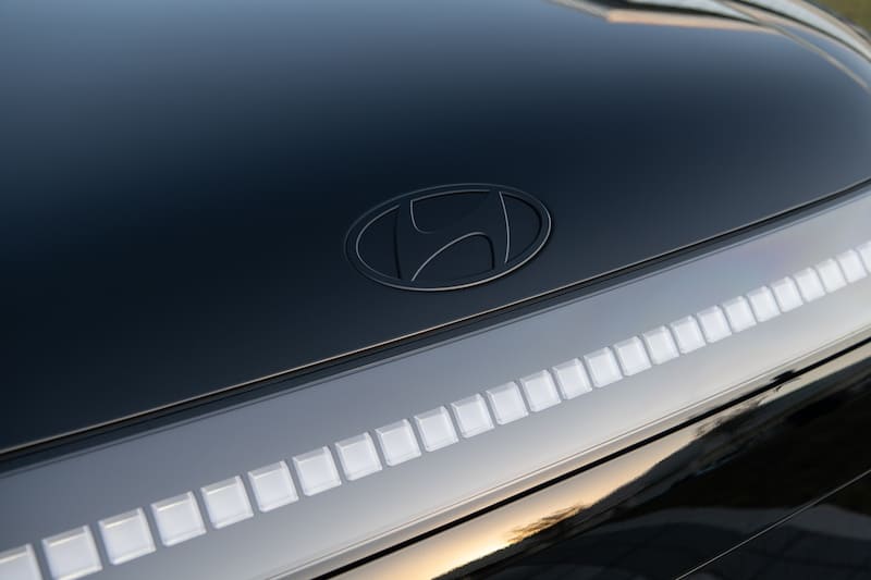 Hyundai Ioniq 9 Calligraphy AWD Performance Black Ink 2027